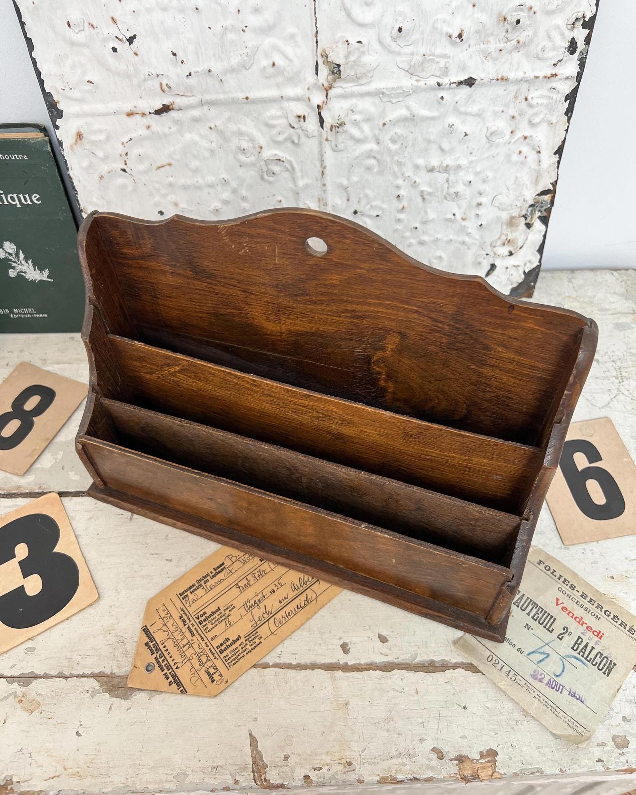 Vintage Series Letter Rack / Desk organiser