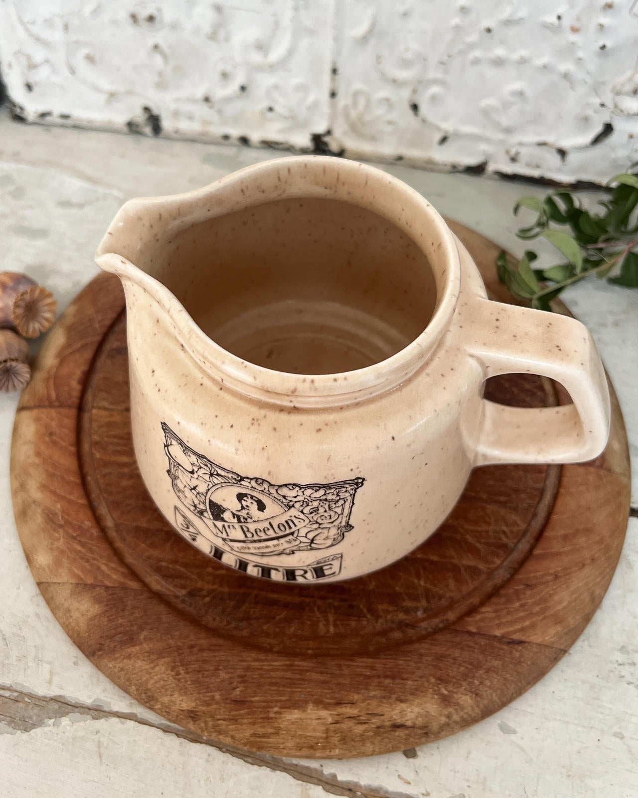 Vintage Mrs Beeton's 3/4 Litre Milk Jug