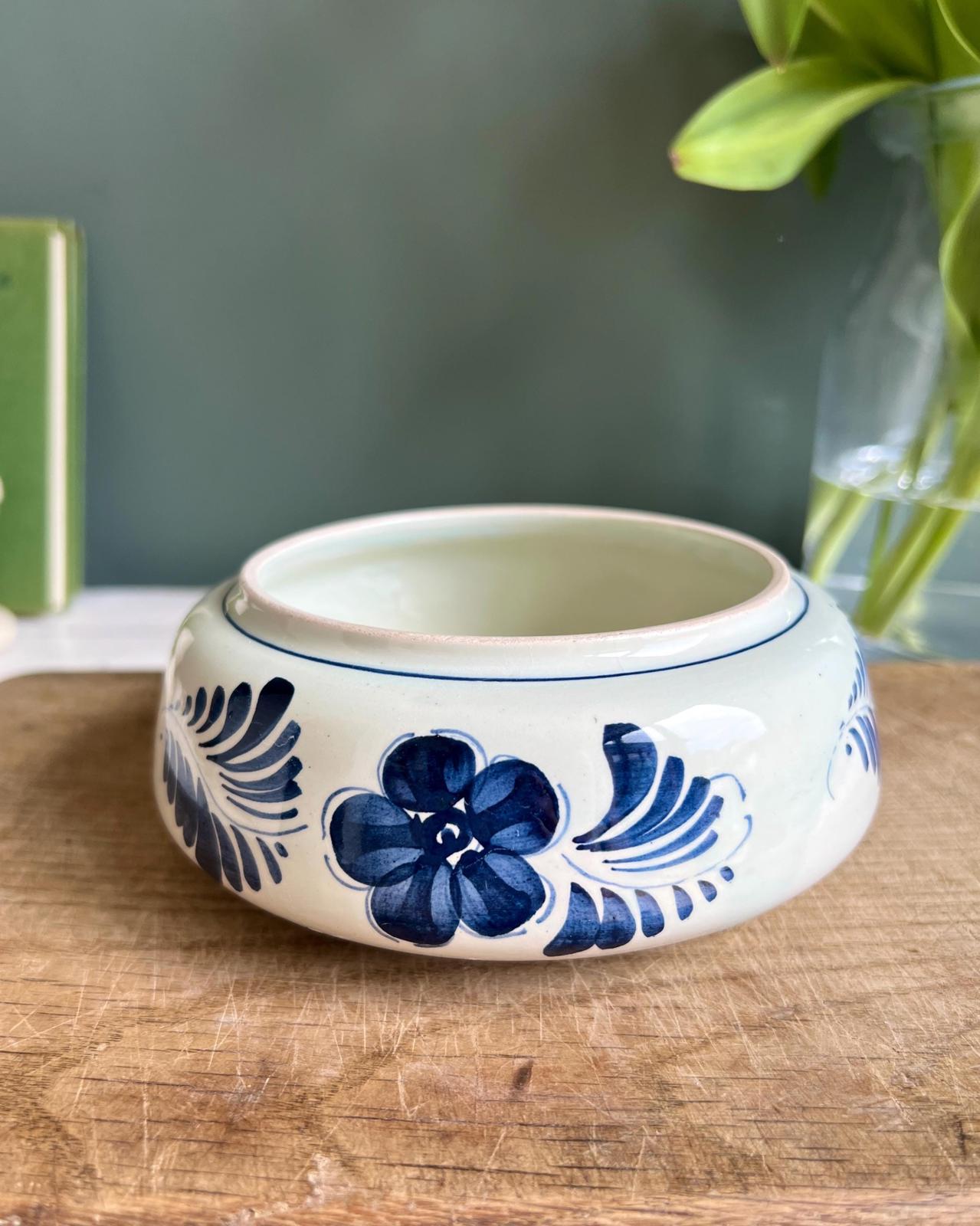 Vintage Delfts Holland Floral Folk Ceramic Glazed Pot