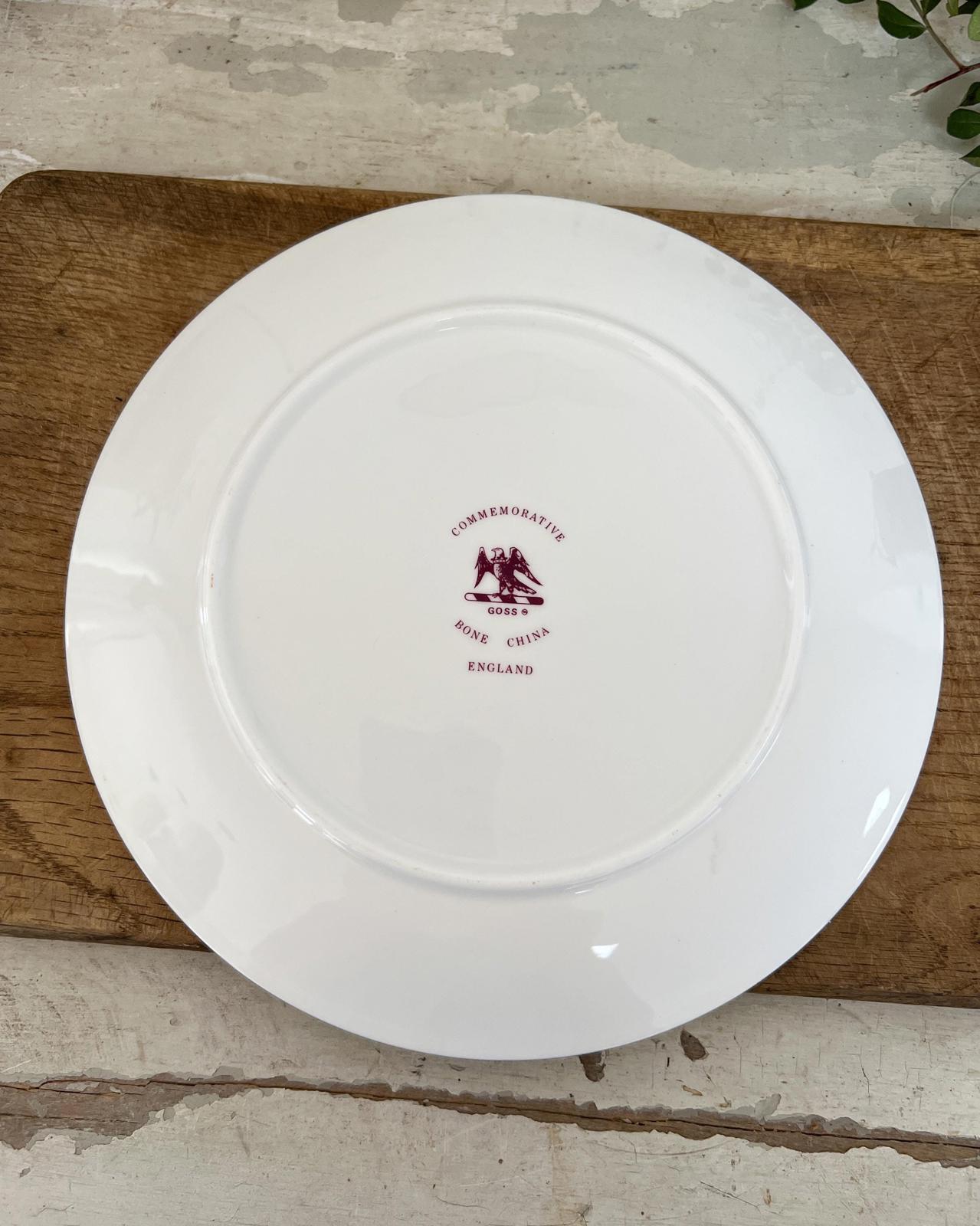 Botanical Commemorative Goss England Bone China Plate, Rare and Collectable
